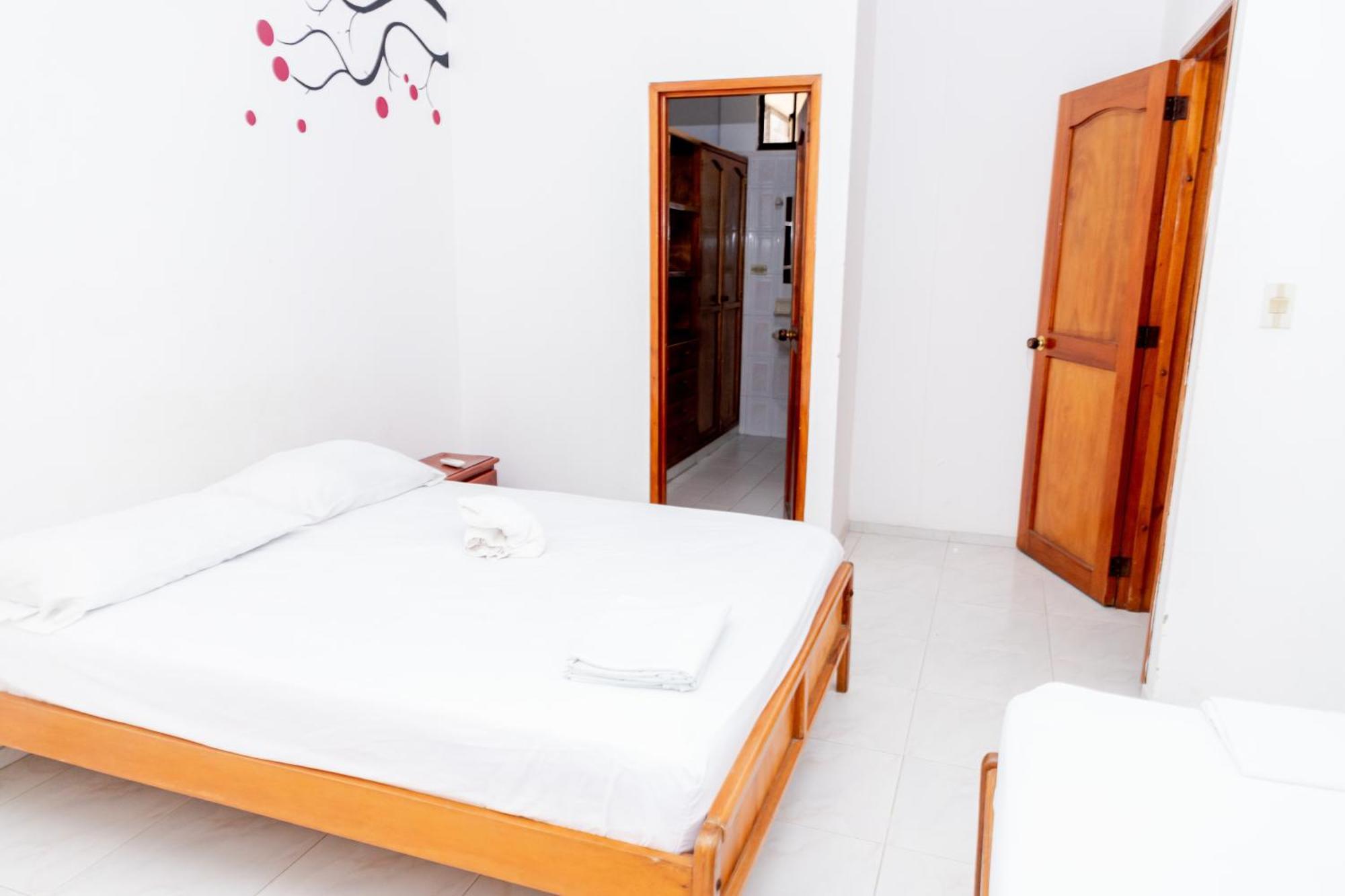 Edificio Sandra Santa Marta  Exterior photo